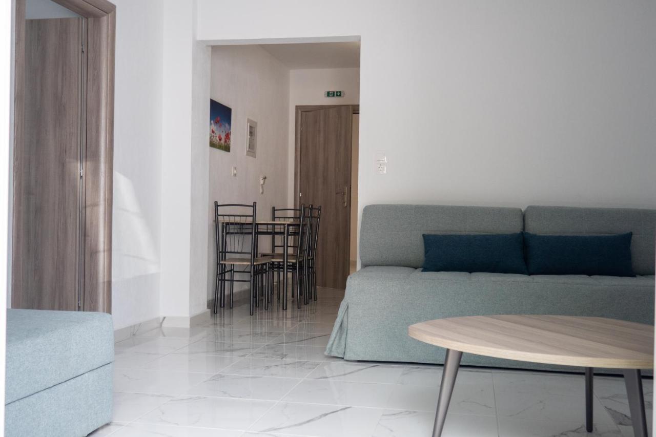 نيوس مارماراس Koukounari Studios المظهر الخارجي الصورة